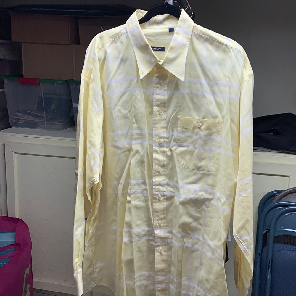 Men’s Yellow Burberry Dress Shirt